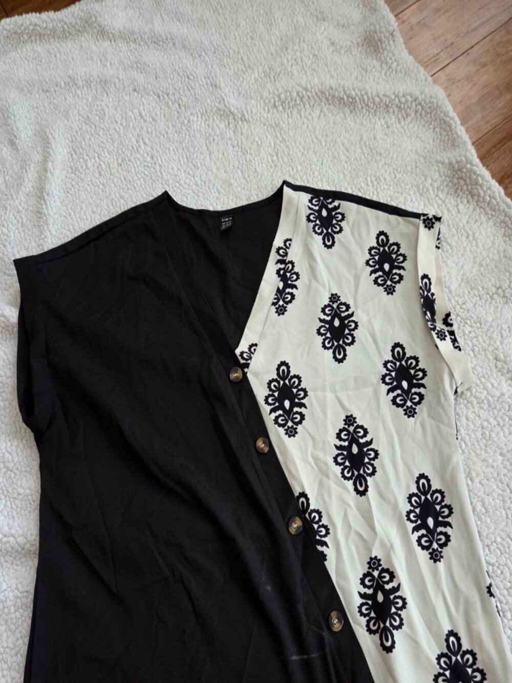 SHEIN Black Ivory Floral Colorblock Blouse XXL